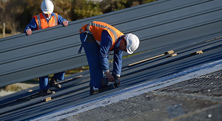 How Professional Roofing Experts Help Protect Your Roof