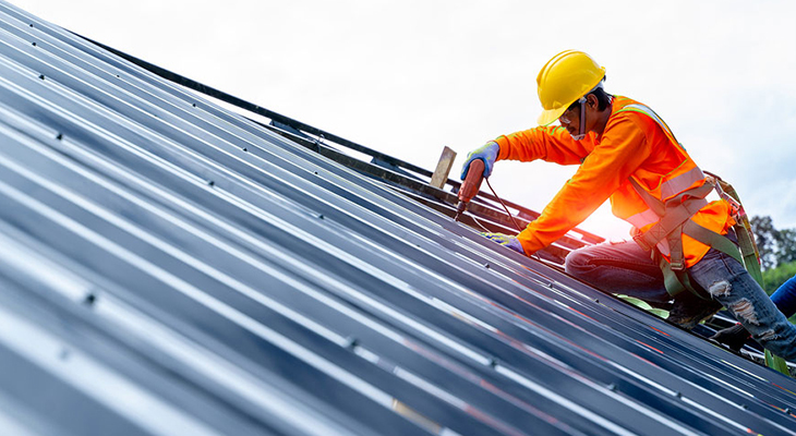 Safety Precautions To Take When Walking On Metal Roofs