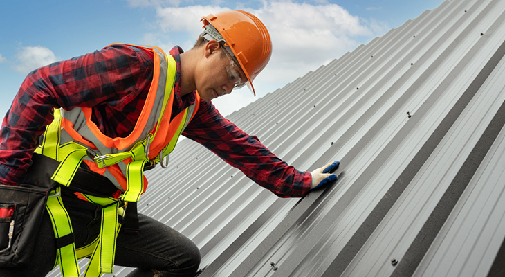 How Do You Inspect A Metal Roof?