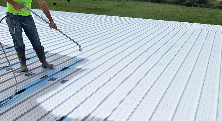 How-Roof-Coatings-Extend-The-Lifespan-Of-Your-Metal-Roof
