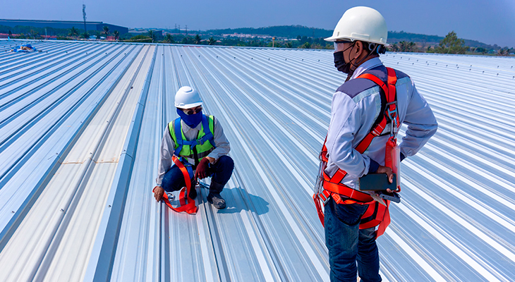 How To Schedule Commercial Metal Roof Repairs Before Fall Hits
