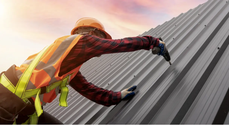 Hidden Savings Of Metal Roof Maintenance For Commercial Properties